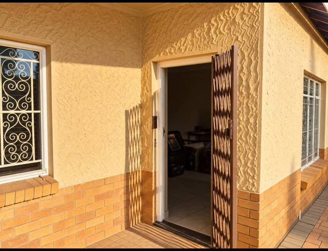 3 BEDROOM PROPERTY TO RENT IN DISCOVERY